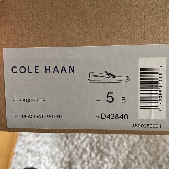 Cole Haan Grand OS pinch LTE Maine classic penny loafer Navy Patent - Picture 6 of 7